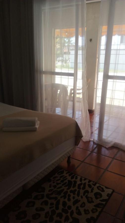 Pousada Maui Matinhos Kültér fotó